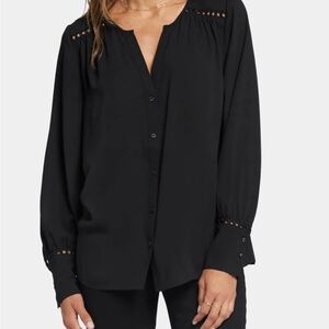 New with tag: NYDJ Peasant Women’s Top - Size Large
